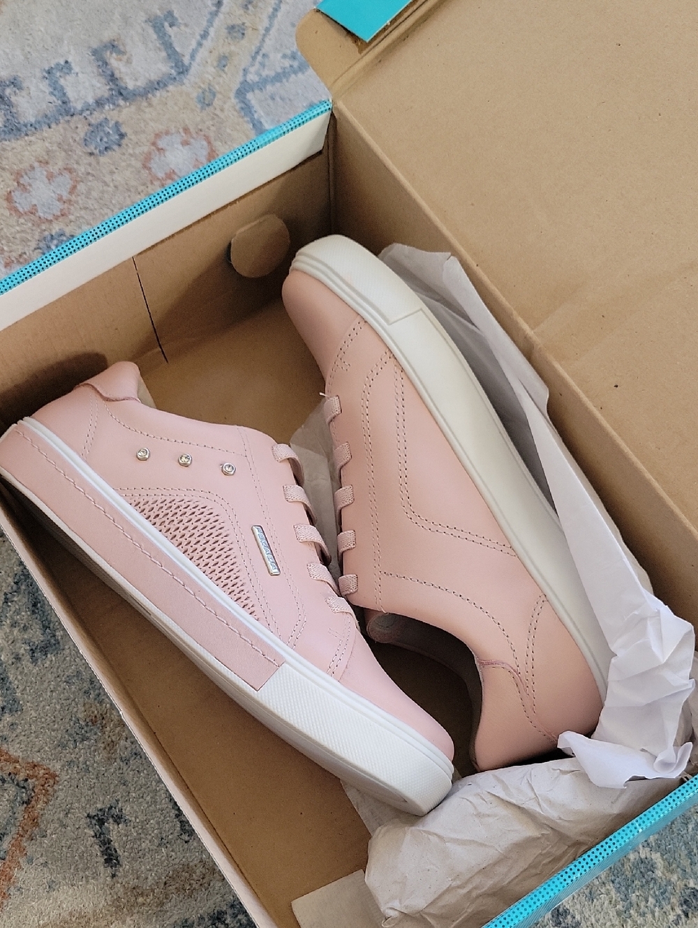 Pegada Napa Rose Sneaker